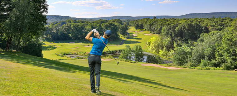 mount-airy-golf-250x176