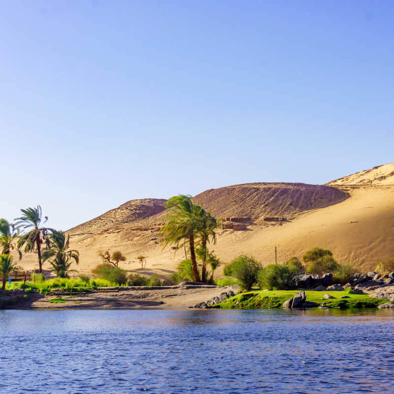 nile river image